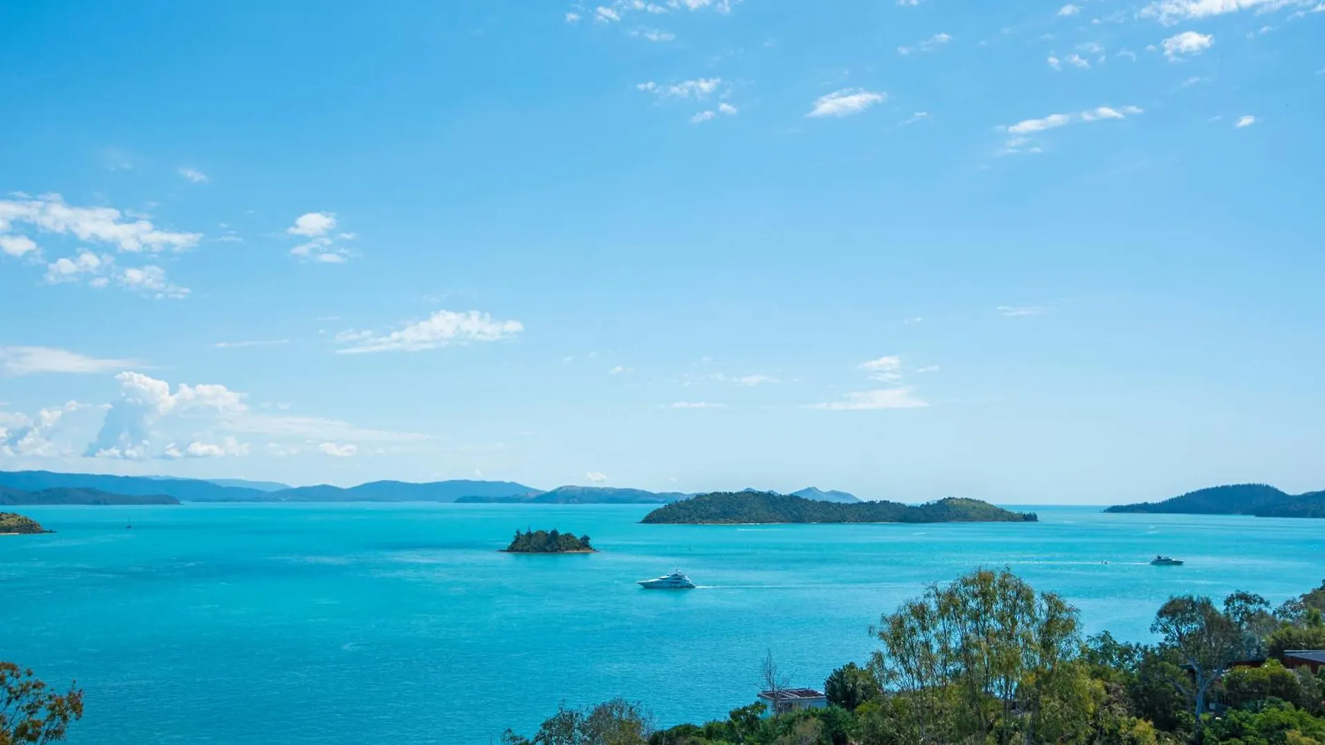 Panorama Apartments On Hamilton Island By Hiha