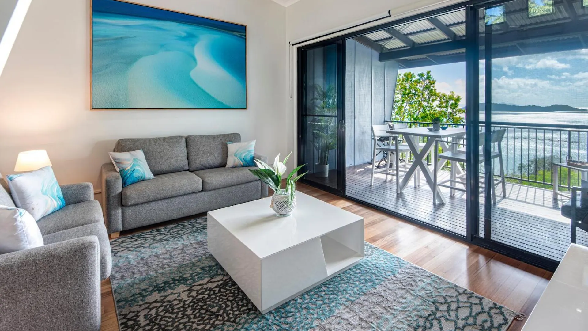 Panorama Apartments On Hamilton Island By Hiha